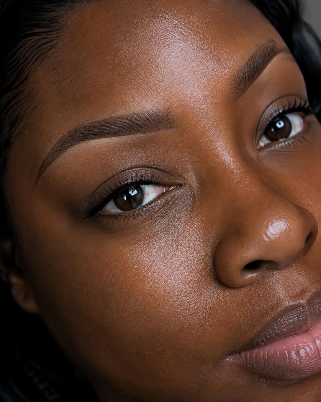 Healed ombré powder brows close-up